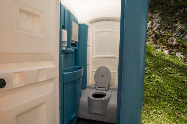 Best Portable Restroom Servicing (Cleaning and Restocking)  in Fair Oaks, GA
